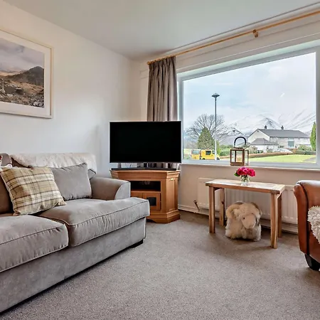 3 Bed In 95858 Nyaraló Keswick